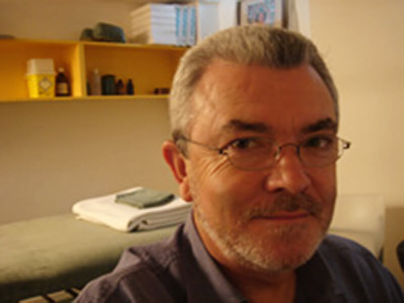 デイビッド・マンディ（David Mundy）先生