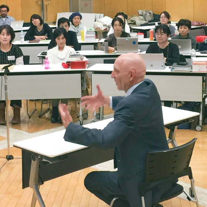 世界で活躍する著名なホメオパスを招いて開催される国際セミナー